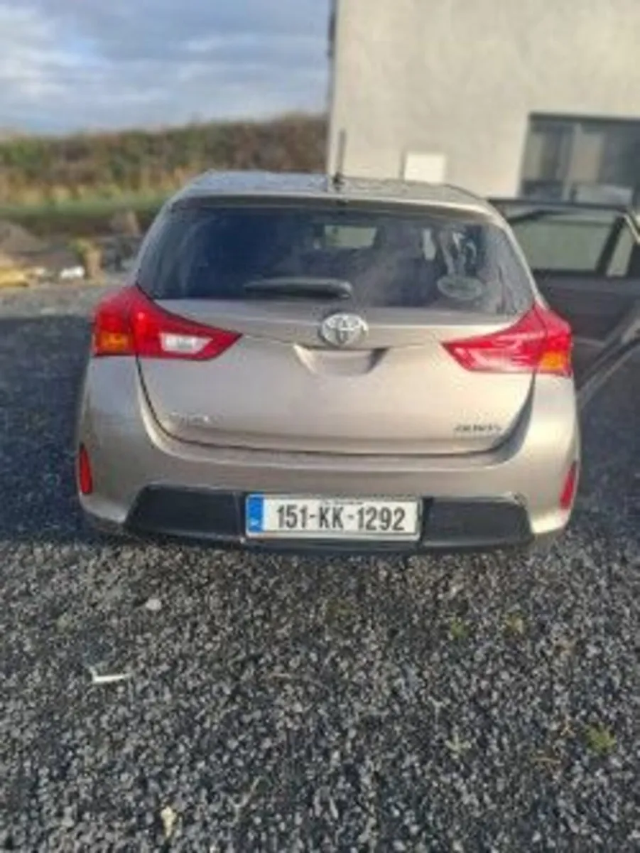Toyota Auris 2015 €9,000 ONO - Image 3