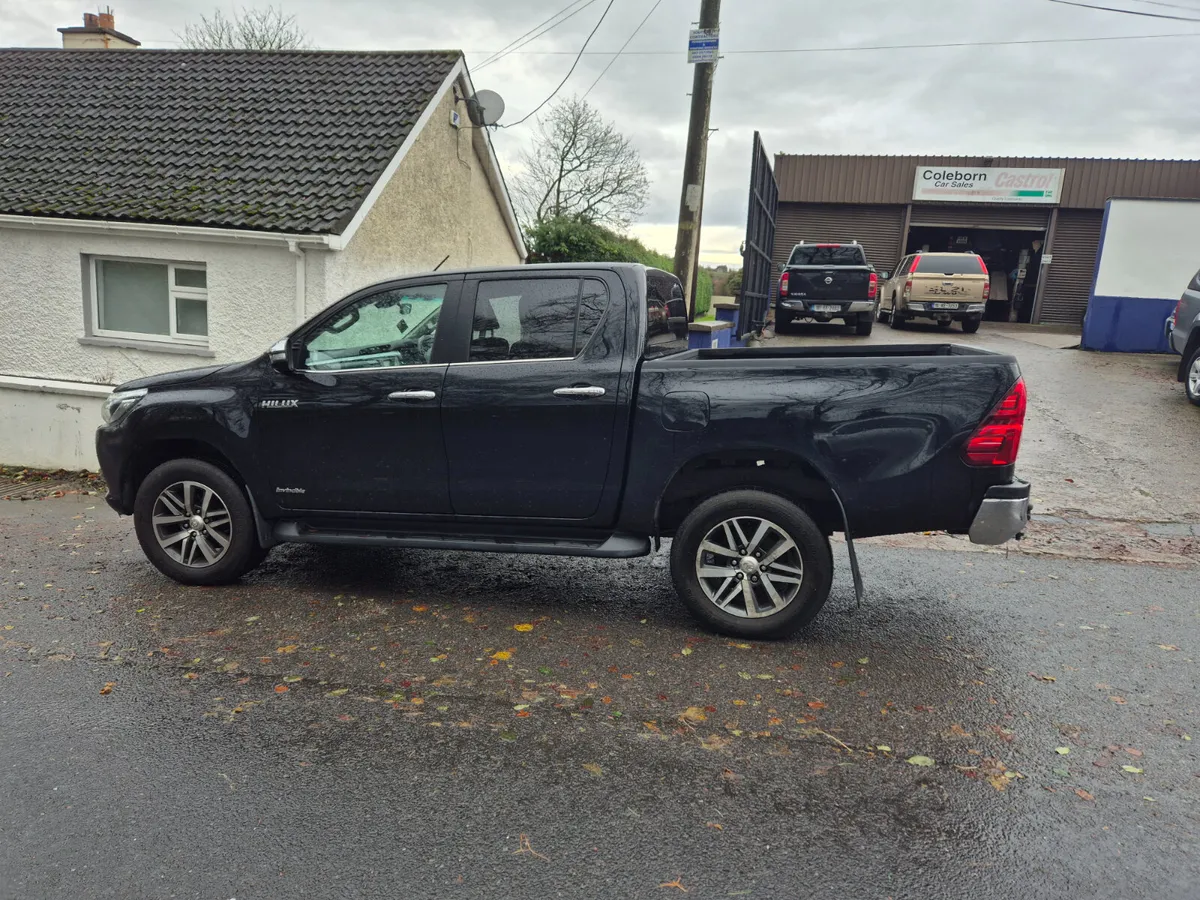Toyota Hilux 2018 - Image 3