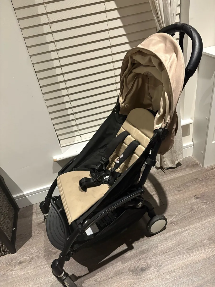 Babyzen YOYO 2 Stroller + Footmuff - Image 4