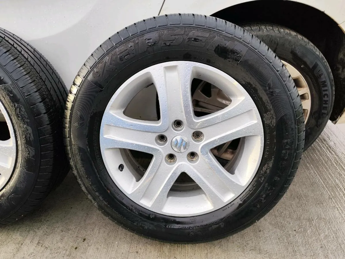 17" Suzuki alloy wheels. Suit Toyota with 5x114,3 - Image 2