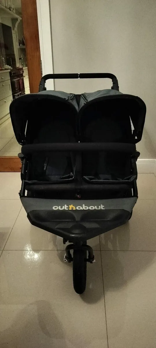 Out and about double buggy - Image 1