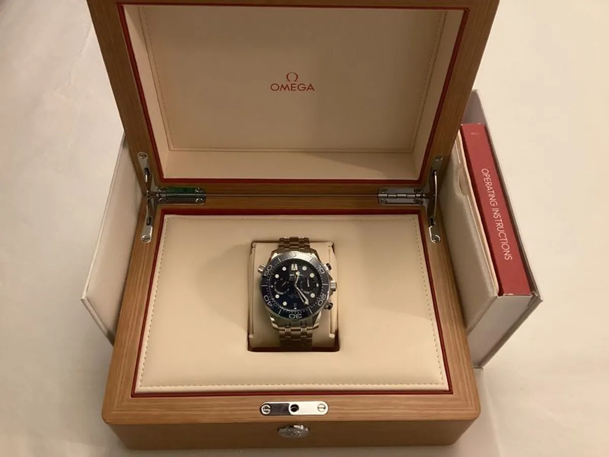 Omega Seamaster Diver 300M Chronograph - Image 2