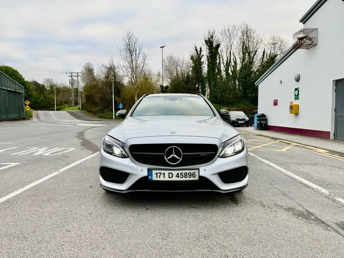 Mercedes-Benz C220D AMG Line Premium Plus Estate - Image 2