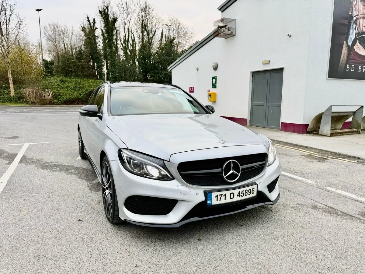 Mercedes-Benz C220D AMG Line Premium Plus Estate - Image 3
