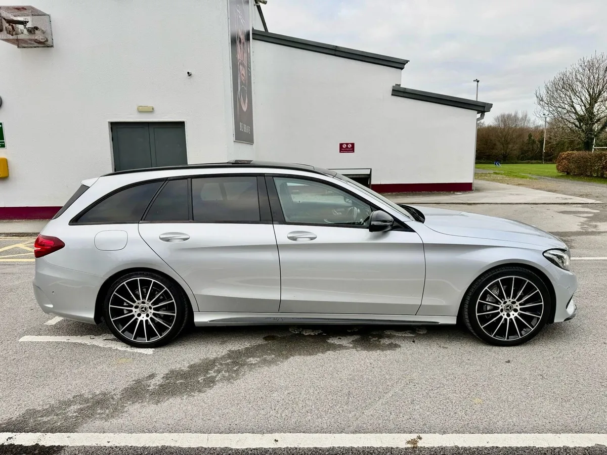 Mercedes-Benz C220D AMG Line Premium Plus Estate - Image 4