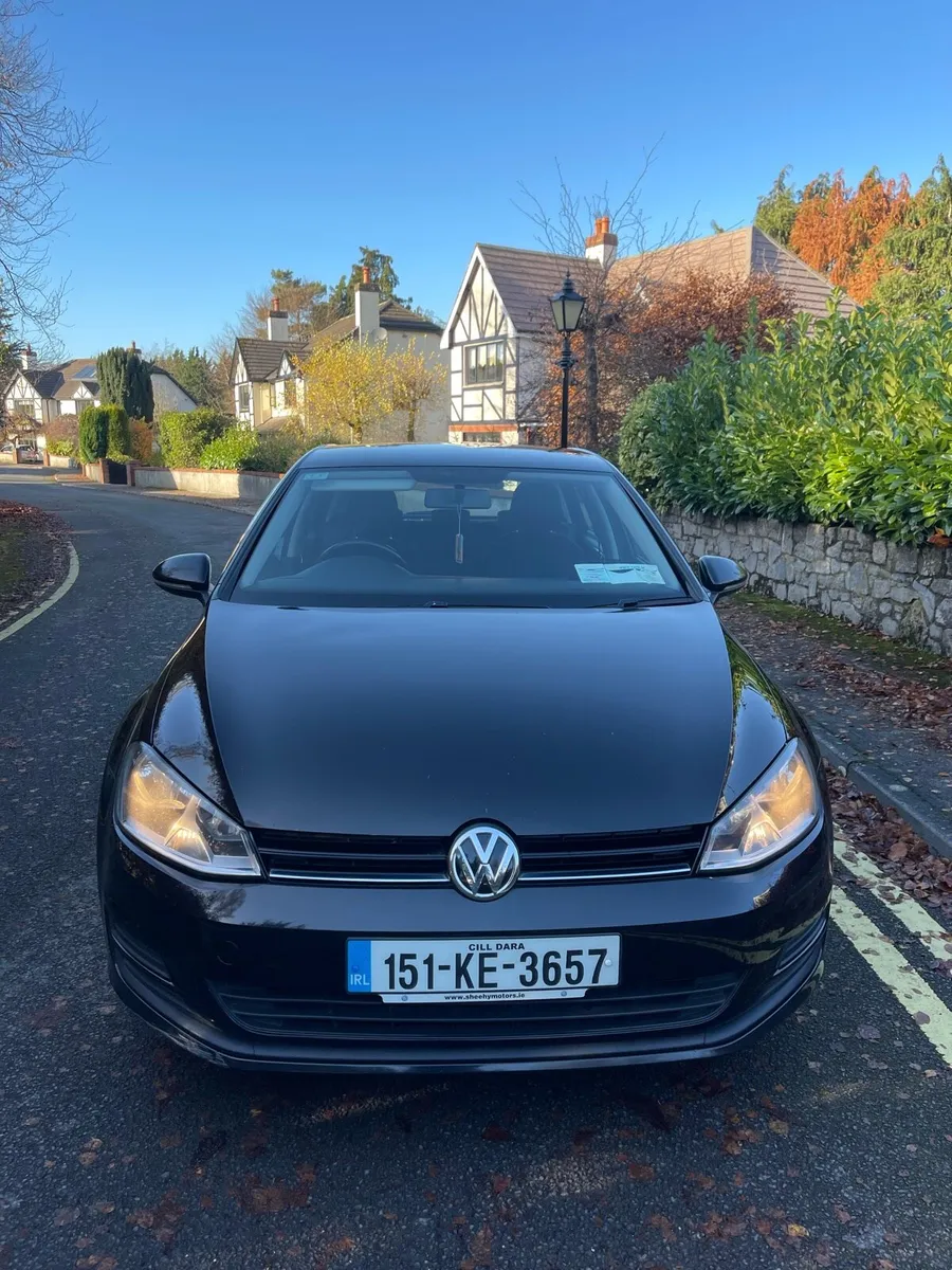 2015 Volkswagen Golf NEW NCT - Image 2