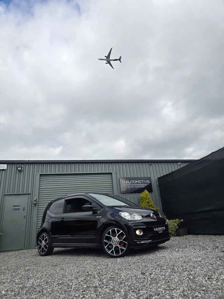 2018 VOLKSWAGEN Up! GTI 6-SPEED MANUAL - Image 3