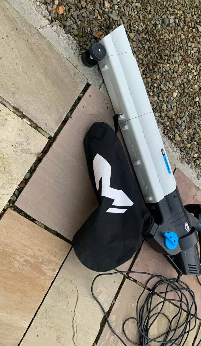 Leaf Blower - Image 2