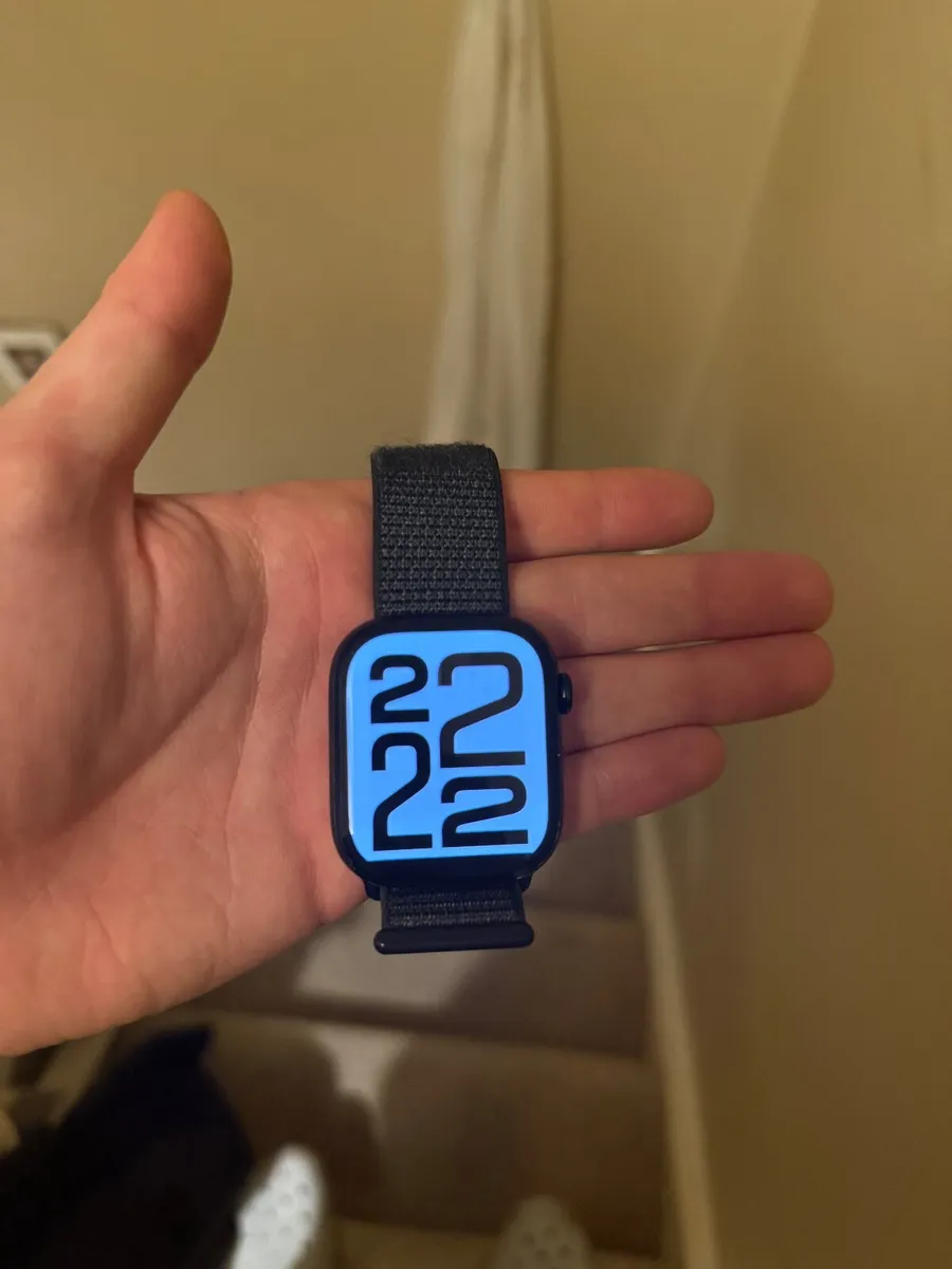 Apple Watch series 10 - Image 3