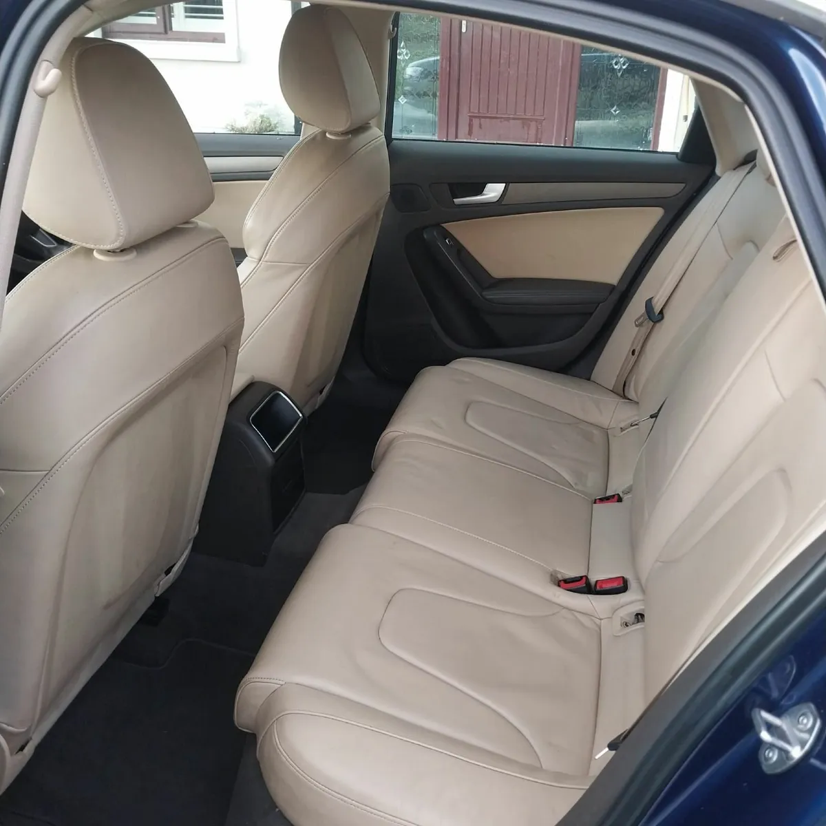 Audi A4 2015 - Image 3