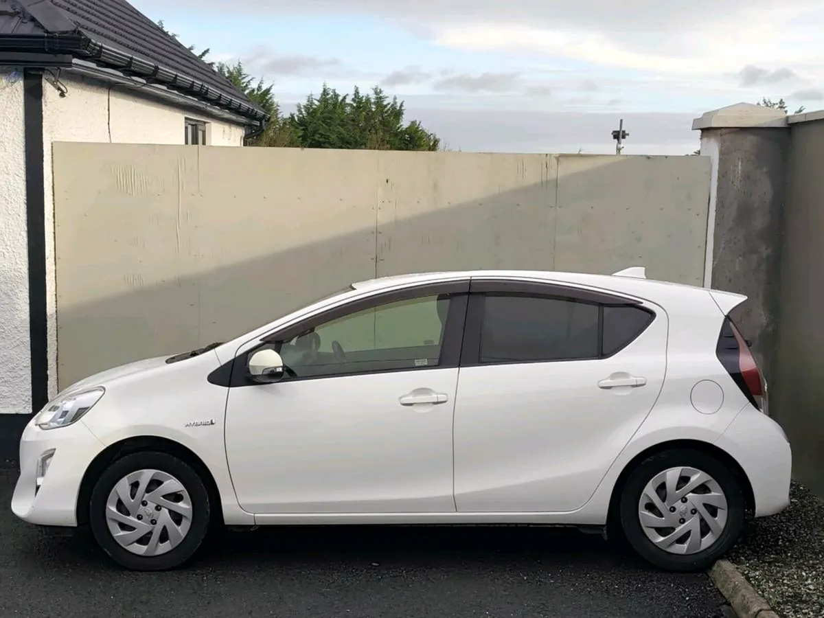 Toyota Aqua Alarm & Immobilizer - Image 2