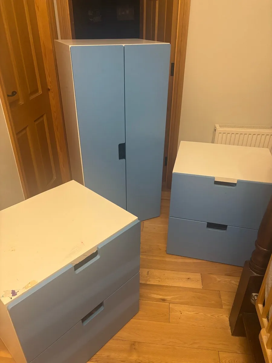 Kids bedroom furniture - Image 1