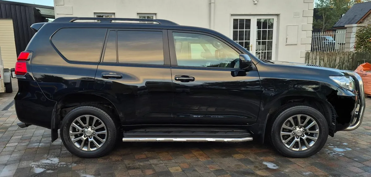 Toyota Land Cruiser A-bar - Image 2