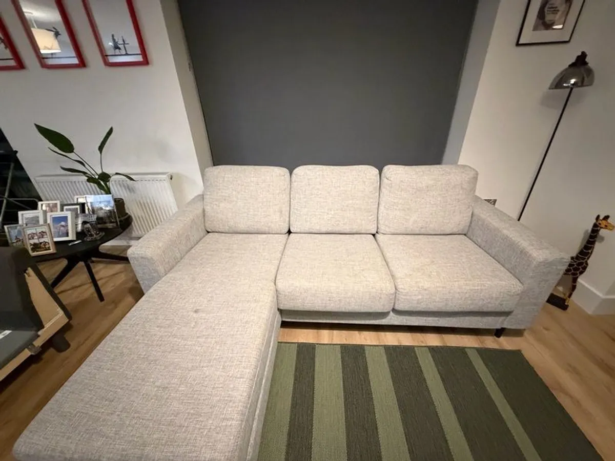 sofa - Image 2