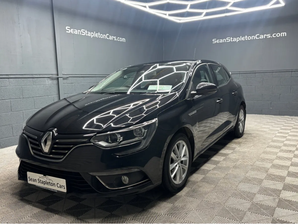 Renault Megane DYNAMIQUE NAV DCI 110 - Image 1
