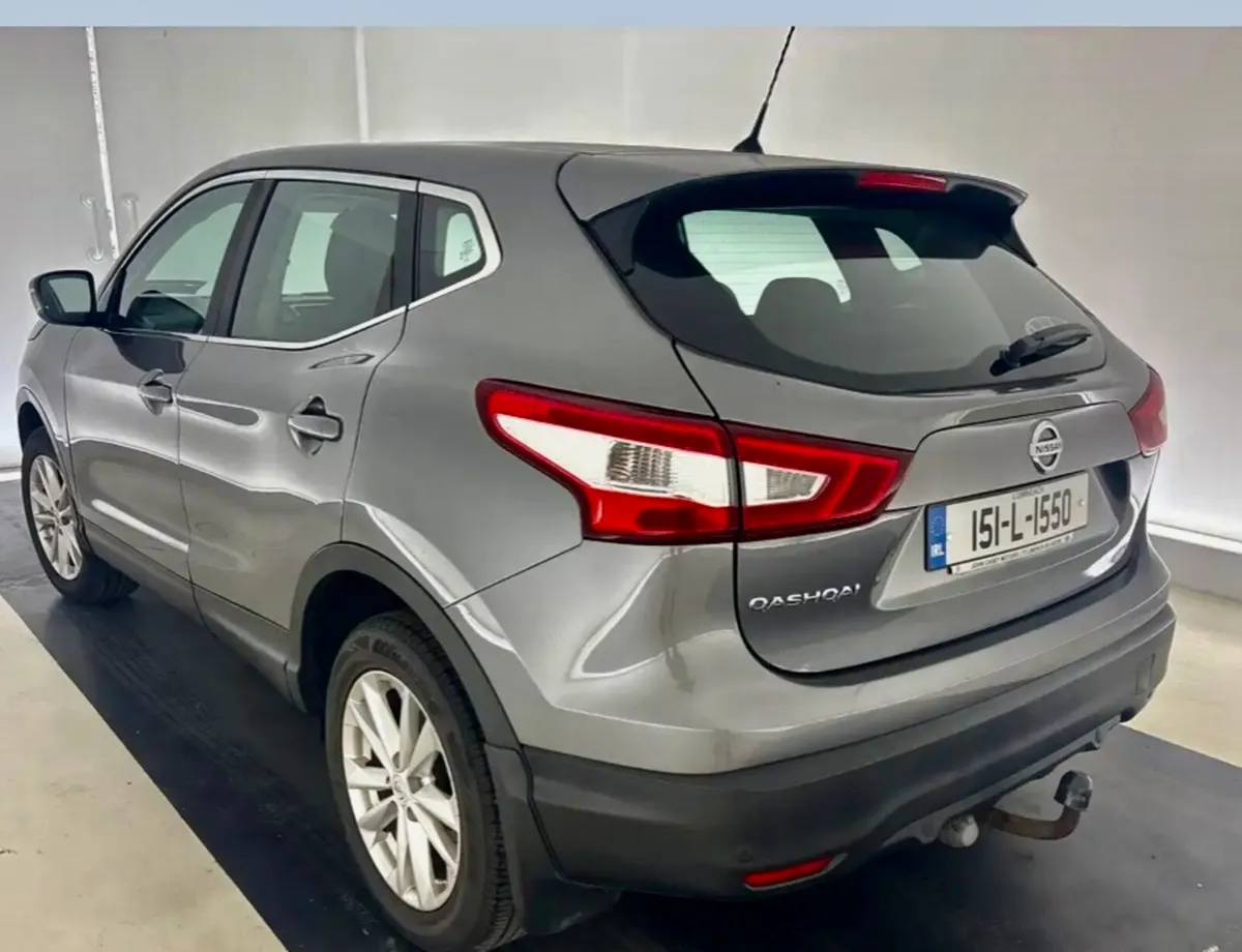 Nissan Qashqai  SV Safety PK  €7900 - Image 4