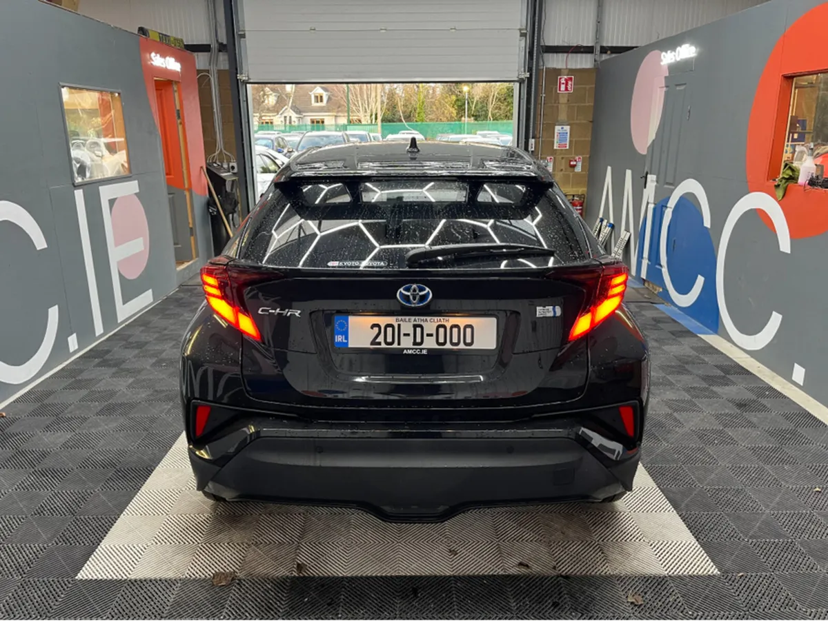 Toyota C-HR 2020 TOYOTA C-HR 1.8L HYBRID / 80K KMS - Image 3