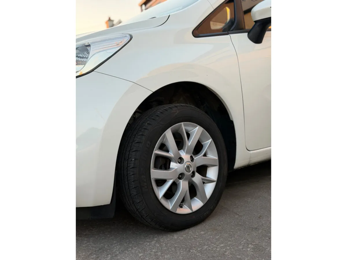 Nissan Note 1.2 PET SV 5DR - Image 2