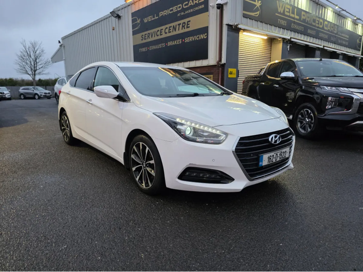 Hyundai i40 SALON EXECUTIVE 4DR - Image 4