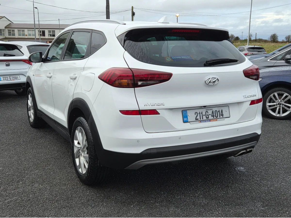 Hyundai Tucson 1.6 SE NAV 115PS MHEV 5 - Image 3