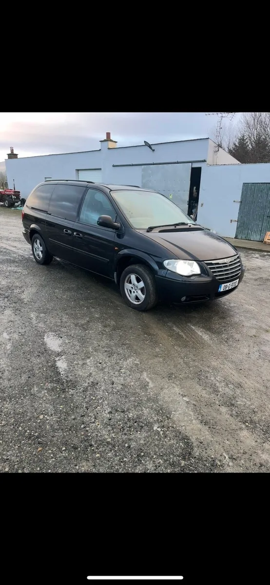 Chrysler Grand Voyager + omega hearse - Image 2