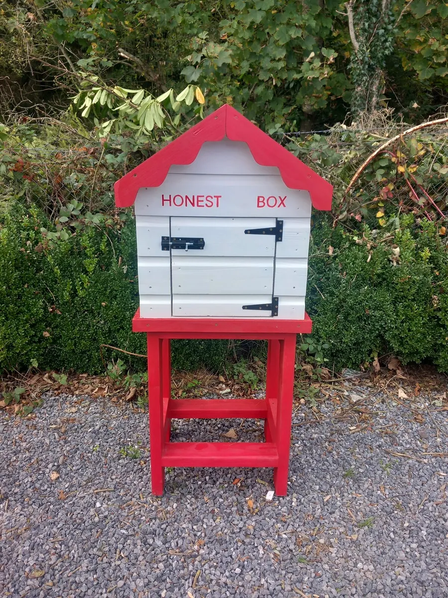 Honest box - Image 1