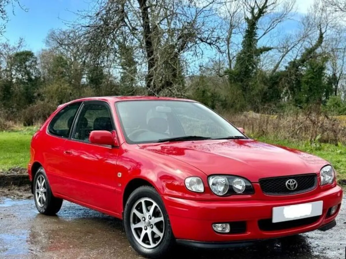 Toyota Corolla E11 Facelift Fogs Grilles & Switch - Image 1