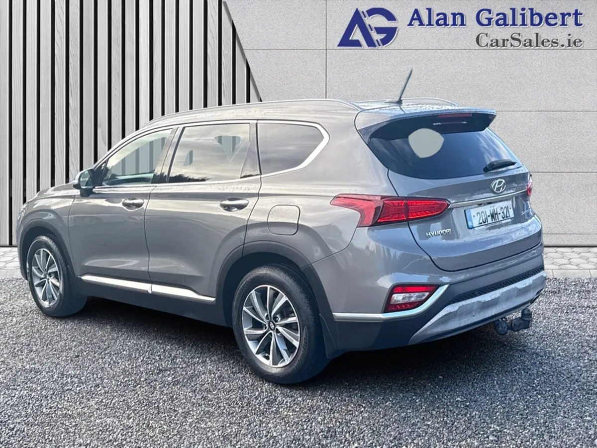 Hyundai Santa Fe 7 Seater 2.2 Diesel  EXECUTIVE PL - Image 2