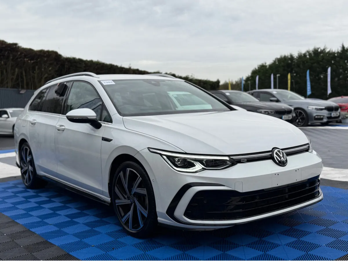 Volkswagen Golf R-LINE - 1.5 PETROL E-TSI - AUTO - - Image 4