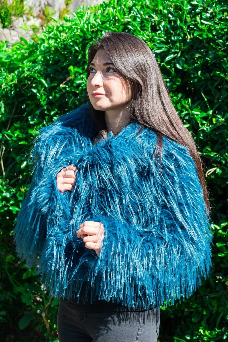 Fur coat new - Image 3