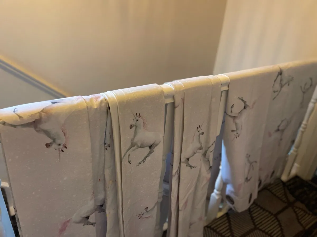 Girls bedroom unicorn curtains - Image 2