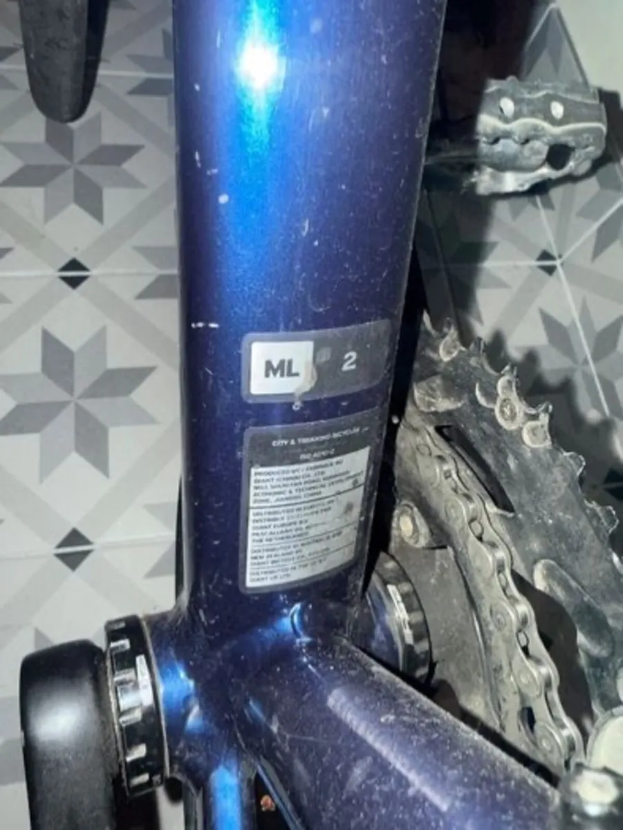 Giant fast road SL2 - Image 3