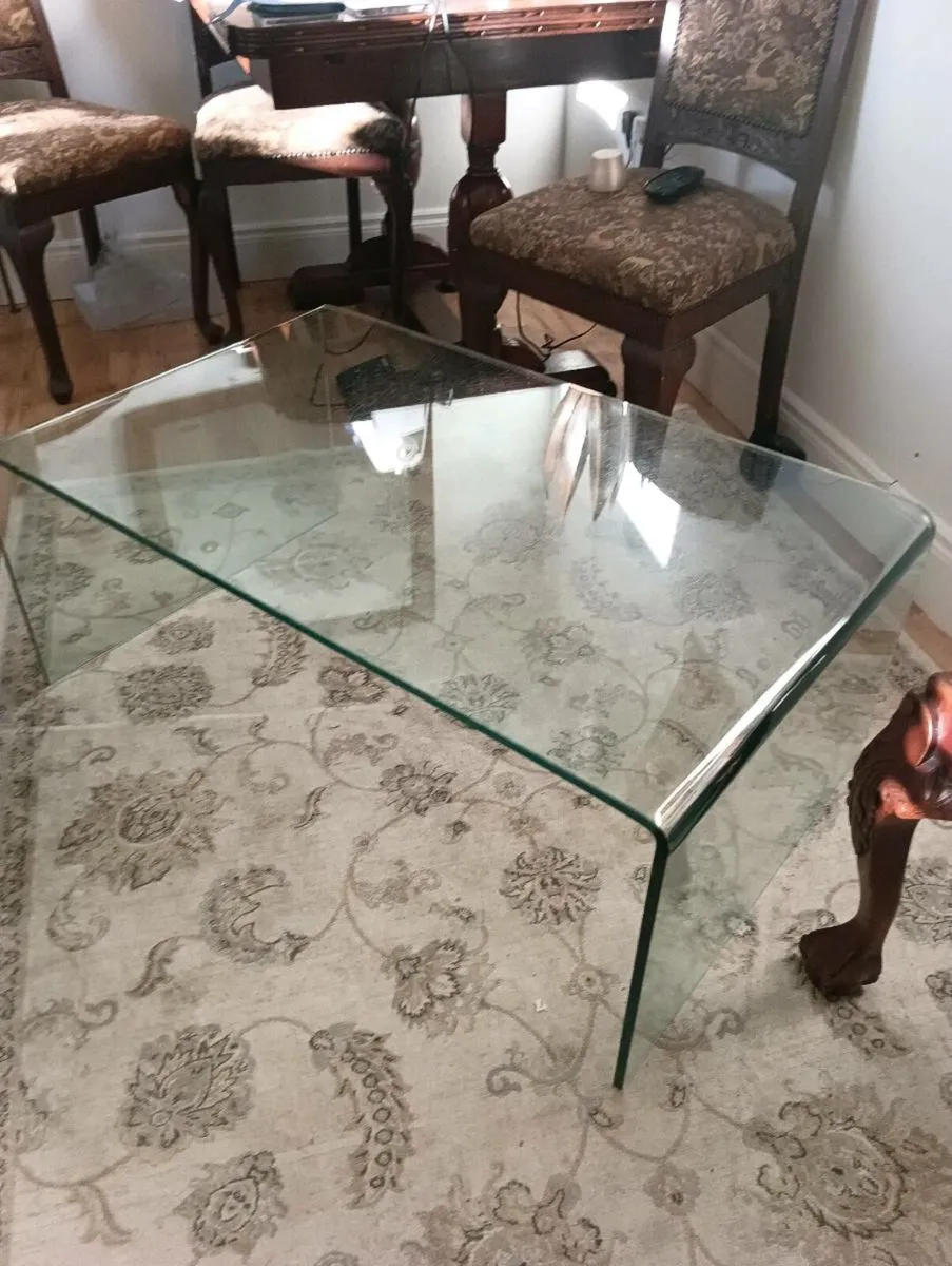 Glass table,50 Euro - Image 4