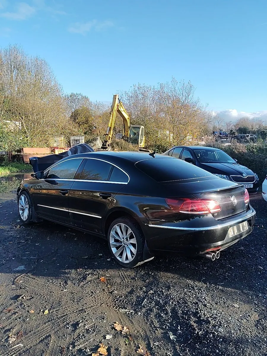 Breaking Passat CC 2012 2.0tdi cff lc9x nfu - Image 1