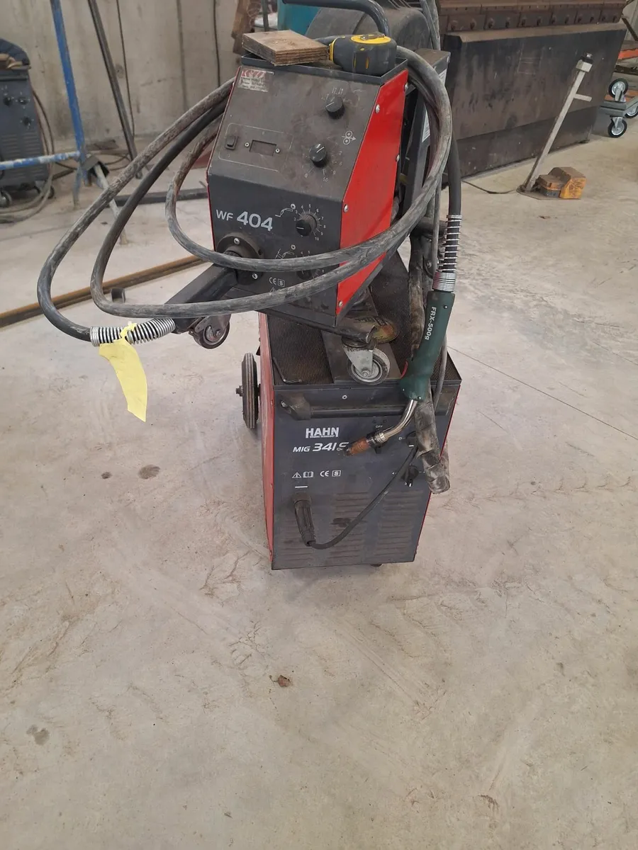 Singel phase mig welder - Image 1