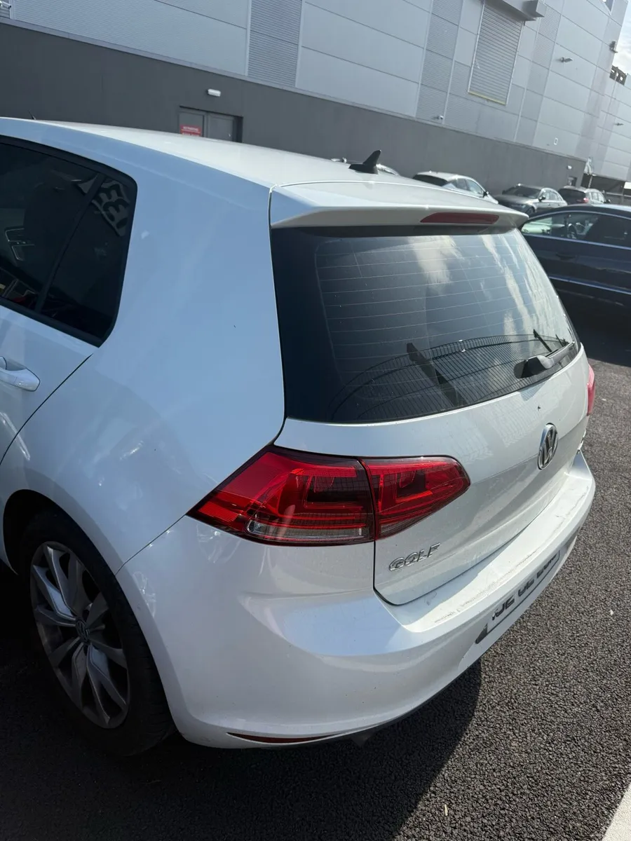152 pearl white HIGHLINE 1.4 GOLF - Image 2