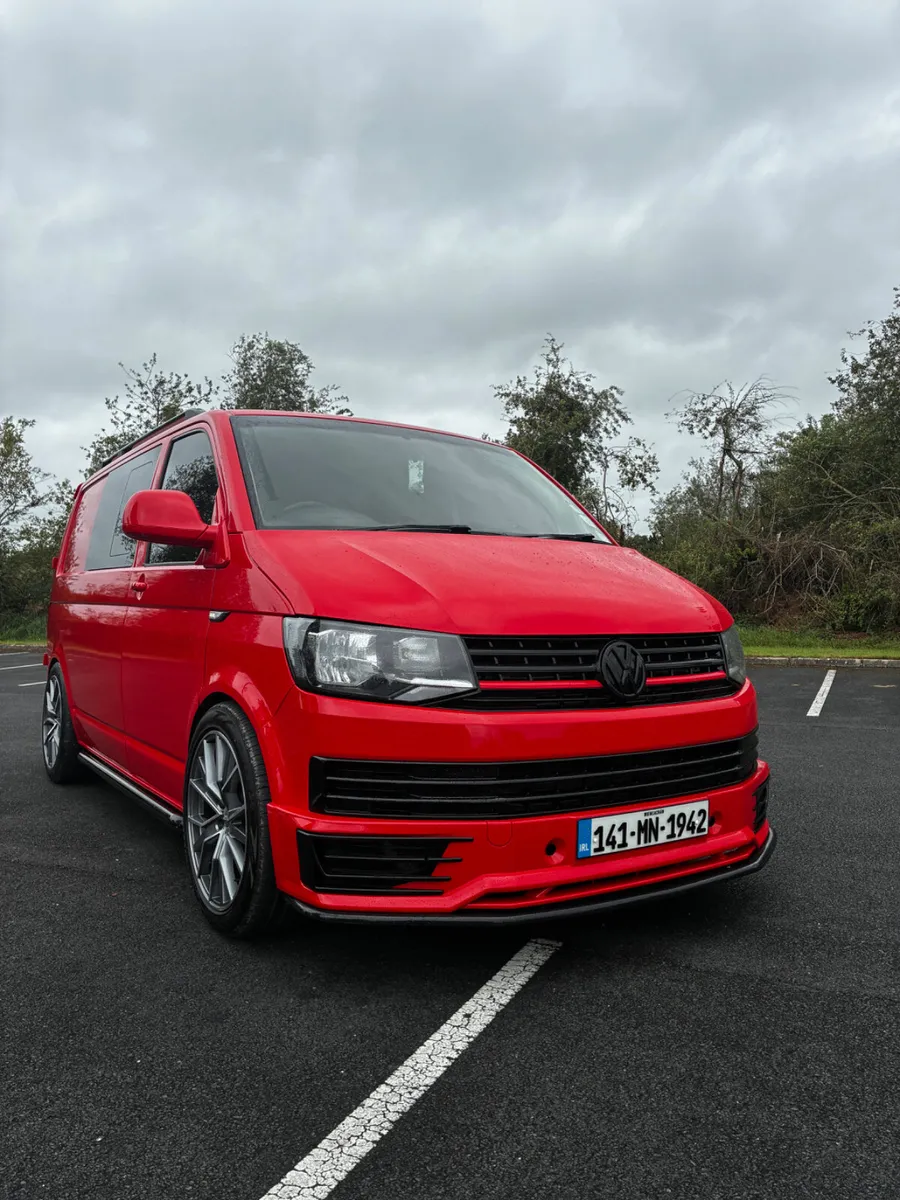 Volkswagen Transporter 2014 - Image 2