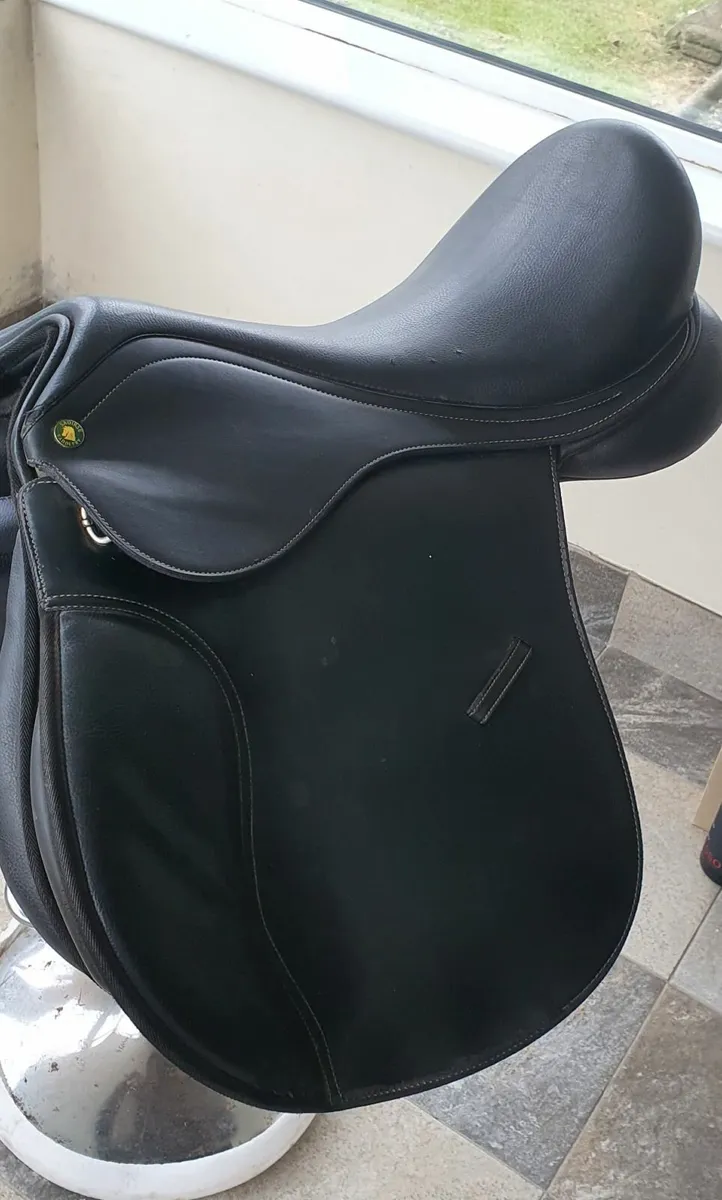 Saddle for sale 200€ - Image 1