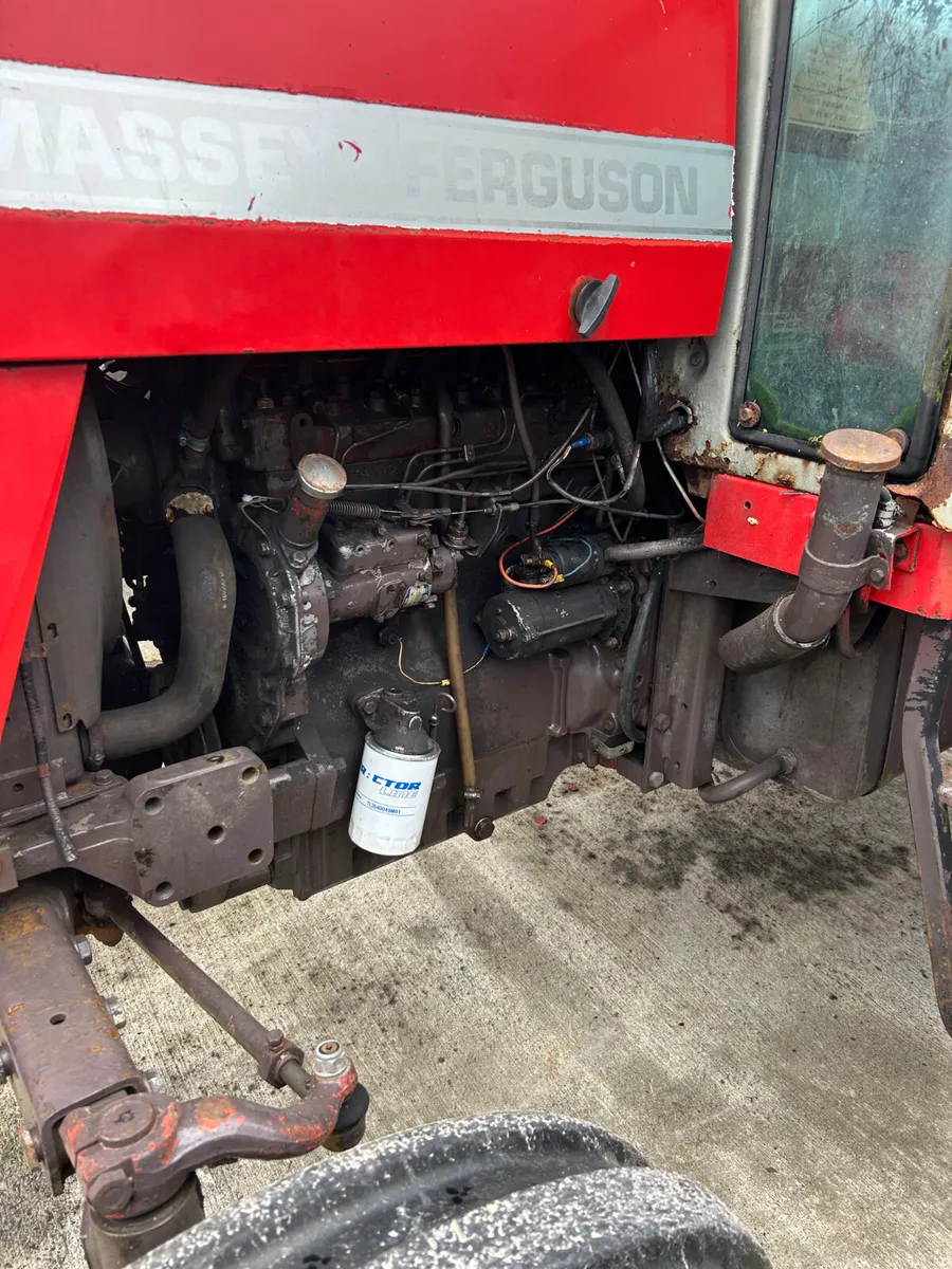 1986 Massey Ferguson 690 2wd - Image 4