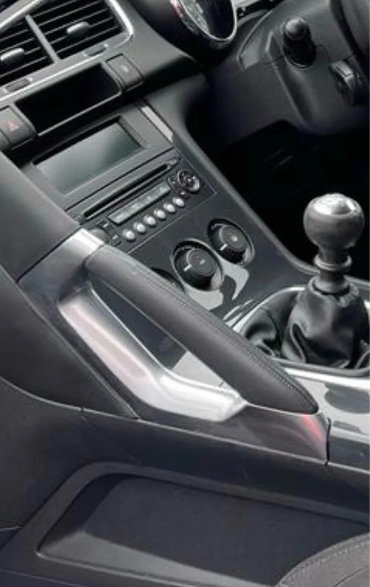 Peugeot 3008 - Image 3