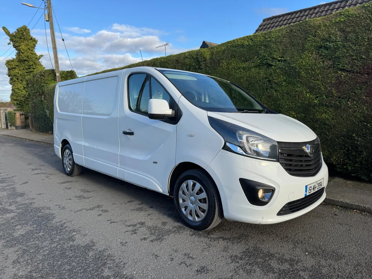 Vauxhall Vivaro sport (Aircon ) - Image 1