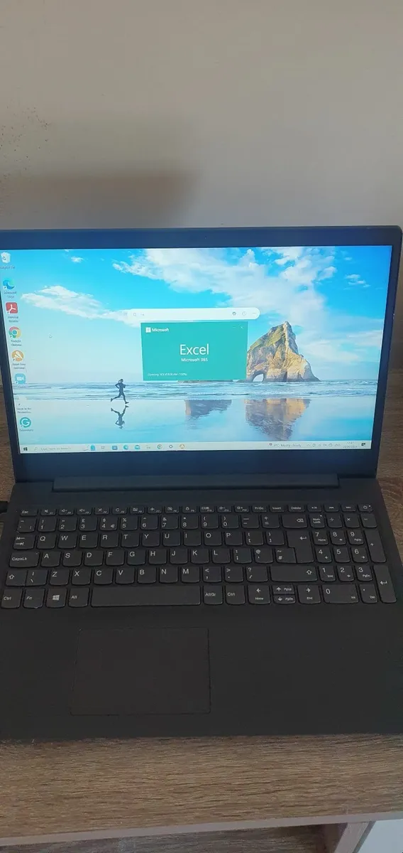 Laptop for sale - Image 2