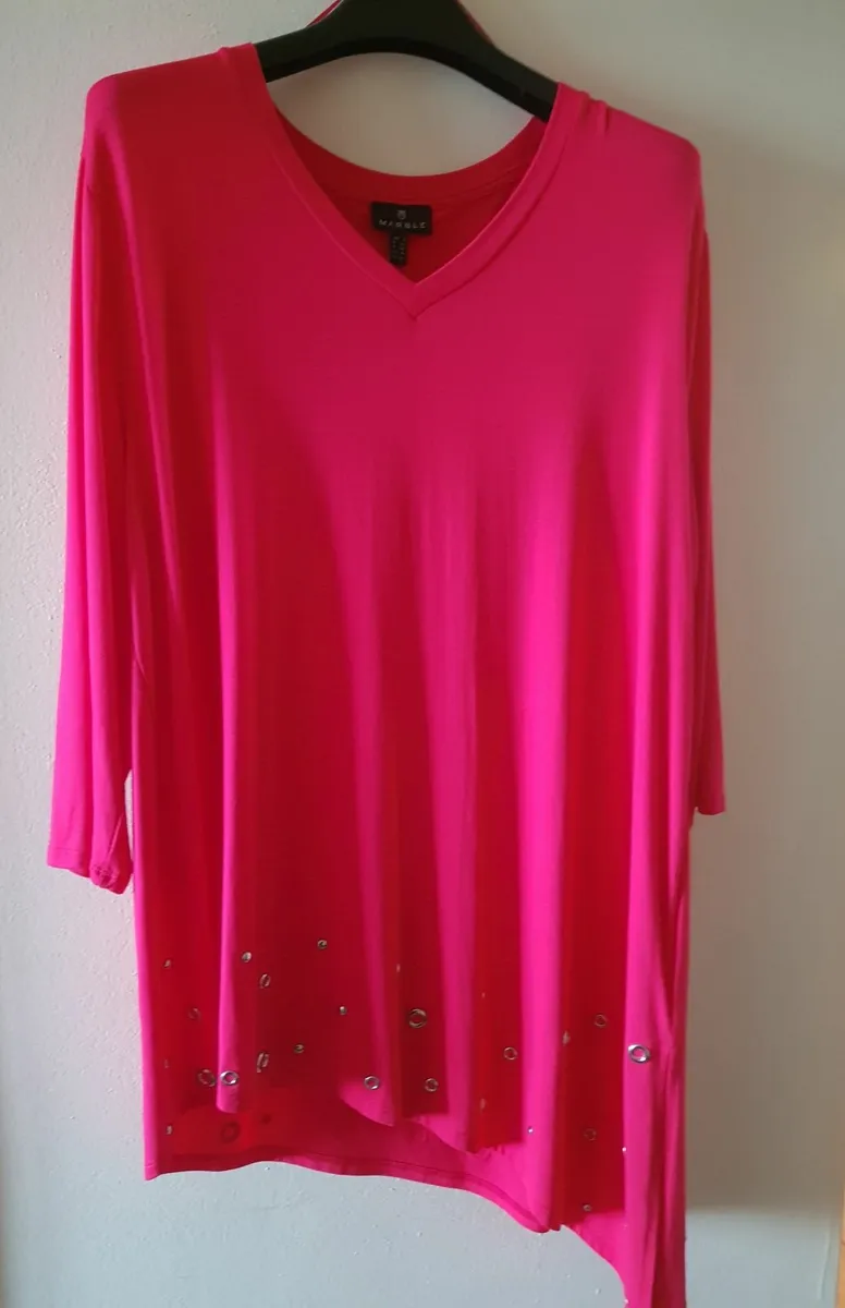 Red tunic sz 10/14.....6e - Image 1