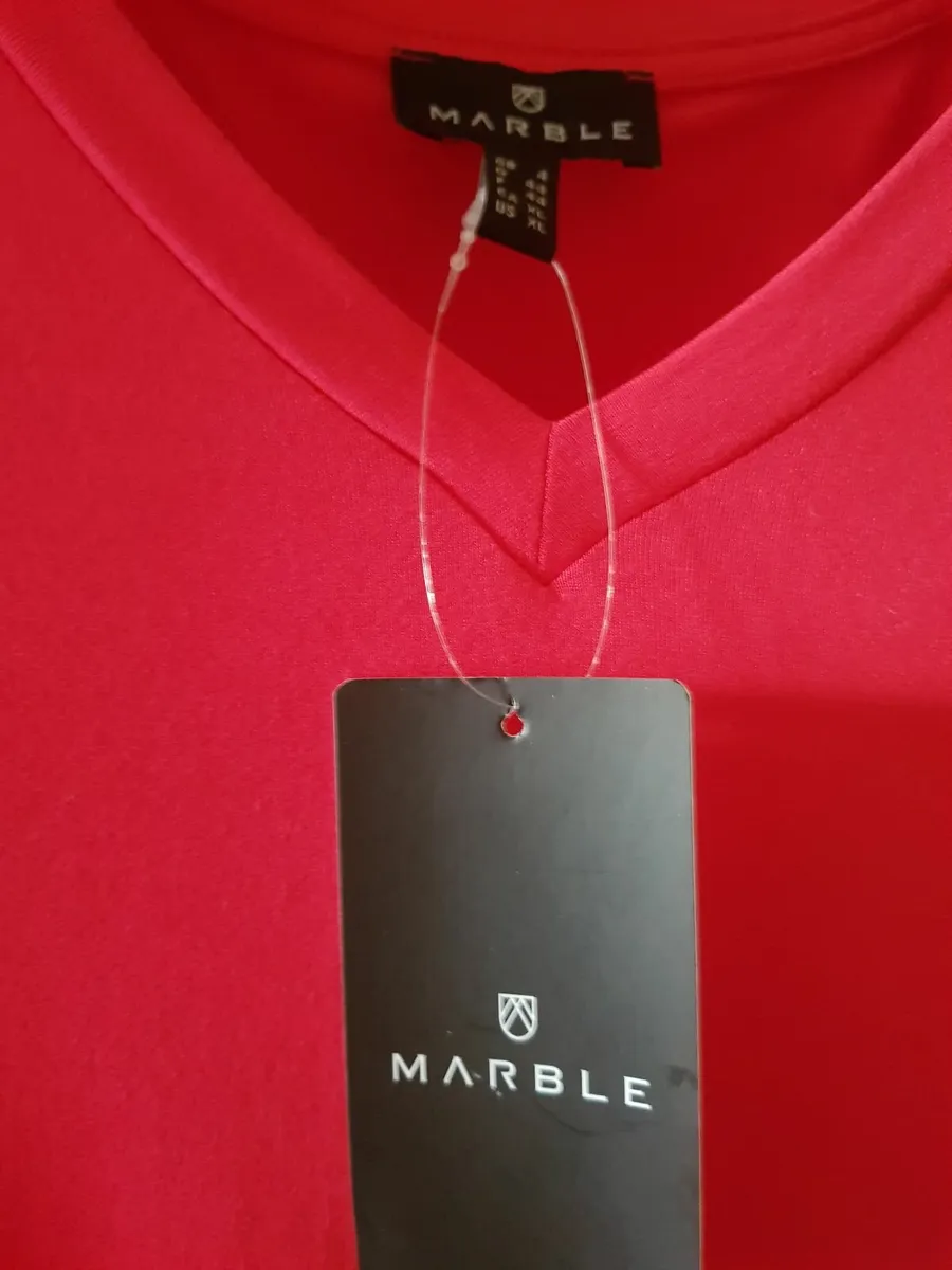 Red tunic sz 10/14.....6e - Image 3