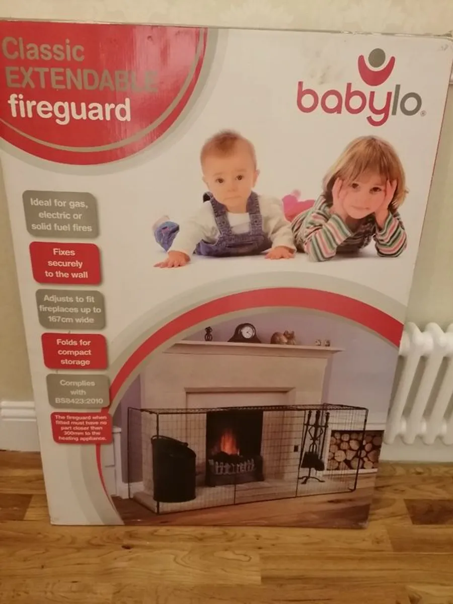 Babylo Classic Extendable Fireguard
