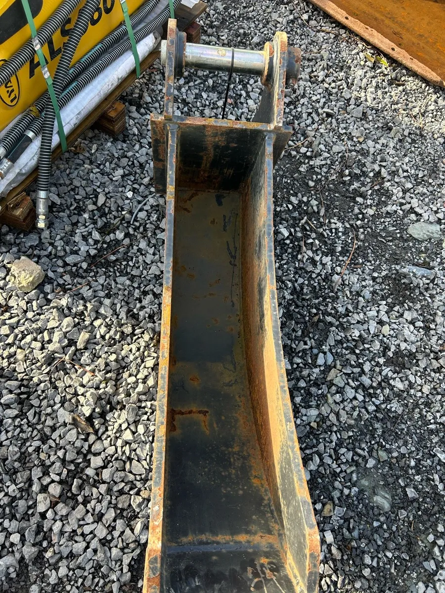 Unused 45mm 8 inch cable bucket - Image 2