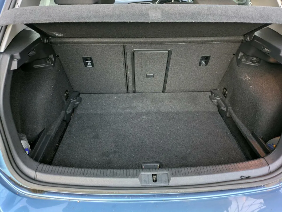 Volkswagen Golf 142D - Great condition - Image 3