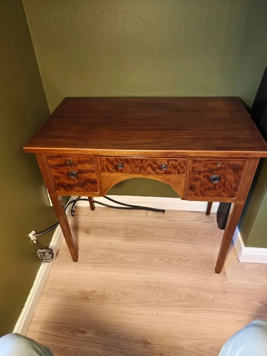 19th Century Mahogany Side Table/Desk - Image 1
