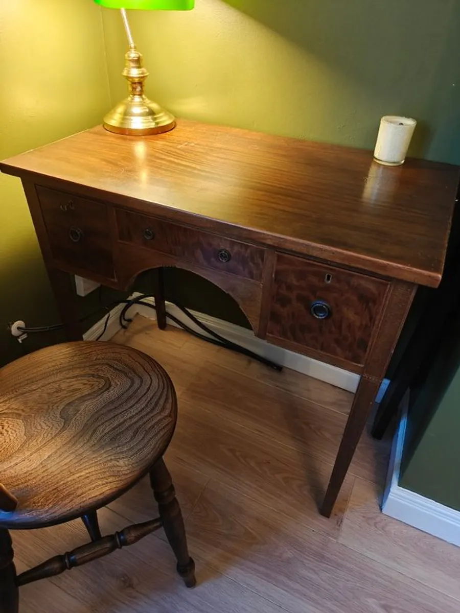 19th Century Mahogany Side Table/Desk - Image 2
