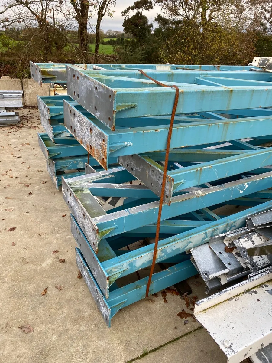 Shed for sale - Image 1